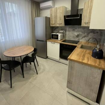 Сдается 1-комнатная квартира, 30 м²