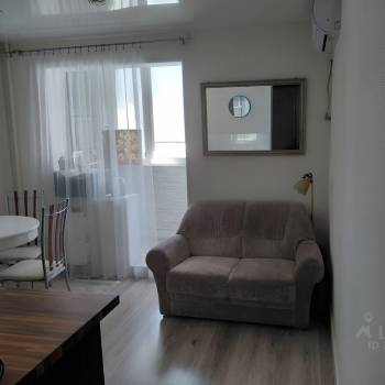 Продается 2-х комнатная квартира, 57 м²
