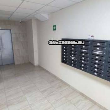 Продается 1-комнатная квартира, 42 м²