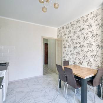 Продается 1-комнатная квартира, 45 м²