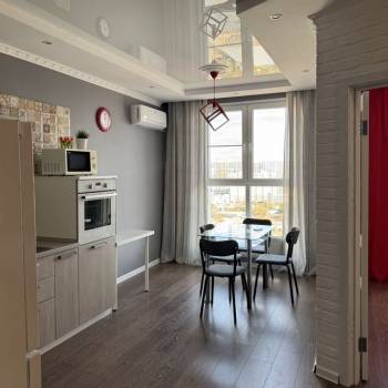 Сдается 1-комнатная квартира, 45 м²