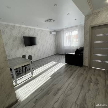 Сдается 1-комнатная квартира, 46 м²