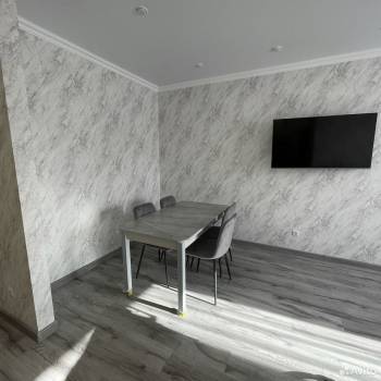Сдается 1-комнатная квартира, 46 м²