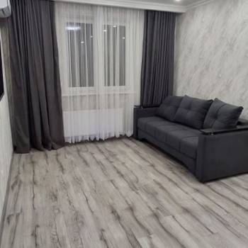 Сдается 1-комнатная квартира, 46 м²