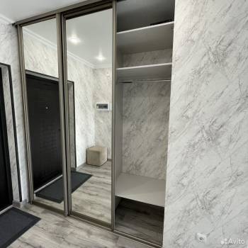 Сдается 1-комнатная квартира, 46 м²