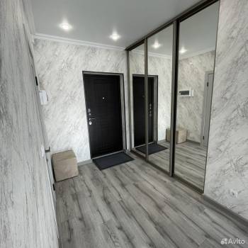 Сдается 1-комнатная квартира, 46 м²