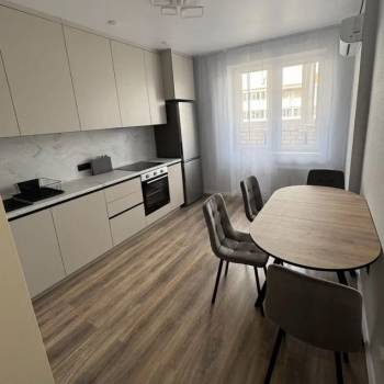 Сдается 1-комнатная квартира, 44,6 м²