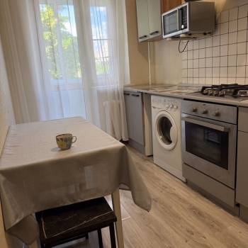 Сдается 1-комнатная квартира, 36 м²