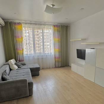 Сдается 2-х комнатная квартира, 57 м²