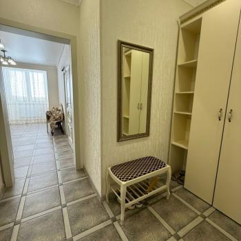 Сдается 1-комнатная квартира, 43 м²