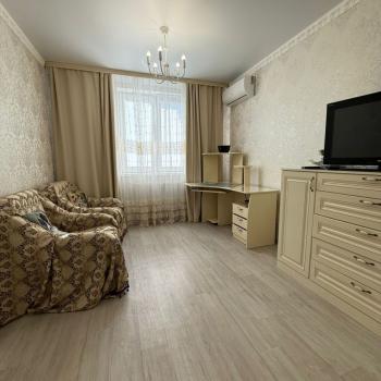 Сдается 1-комнатная квартира, 43 м²
