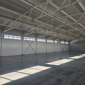 Сдается Нежилое помещение, 1476 м²
