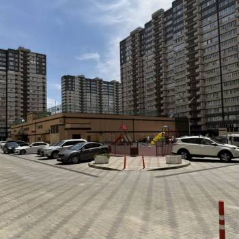 Продается 1-комнатная квартира, 46 м²