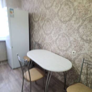 Сдается 2-х комнатная квартира, 56 м²