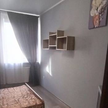 Сдается 1-комнатная квартира, 38 м²