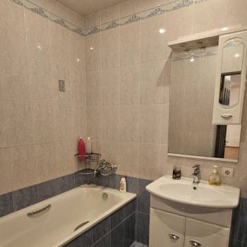 Сдается 2-х комнатная квартира, 55 м²