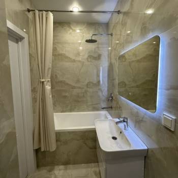 Сдается 1-комнатная квартира, 42 м²
