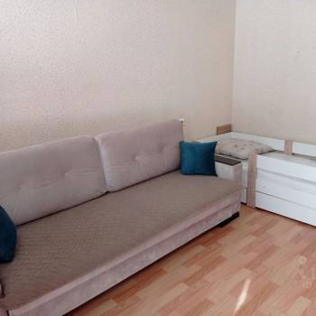 Сдается 1-комнатная квартира, 35 м²