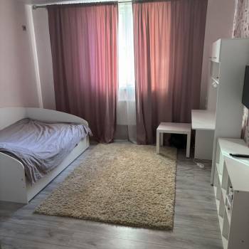Сдается 2-х комнатная квартира, 60 м²