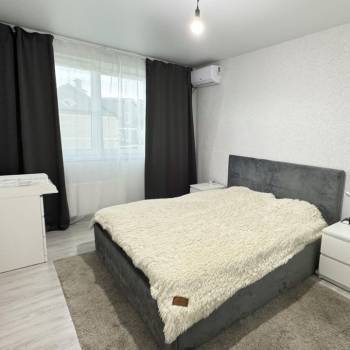 Продается 2-х комнатная квартира, 57,6 м²