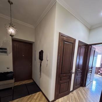 Продается Многокомнатная квартира, 97 м²
