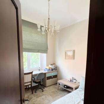 Продается Многокомнатная квартира, 97 м²