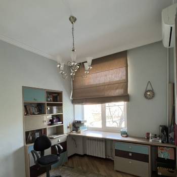 Продается Многокомнатная квартира, 97 м²
