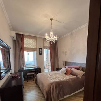 Продается Многокомнатная квартира, 97 м²