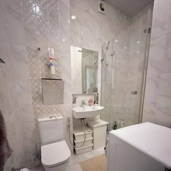 Продается Многокомнатная квартира, 97 м²