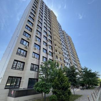 Продается 1-комнатная квартира, 50 м²