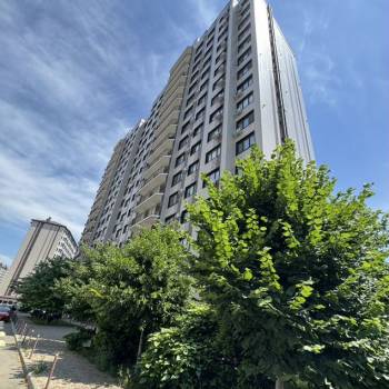 Продается 1-комнатная квартира, 50 м²