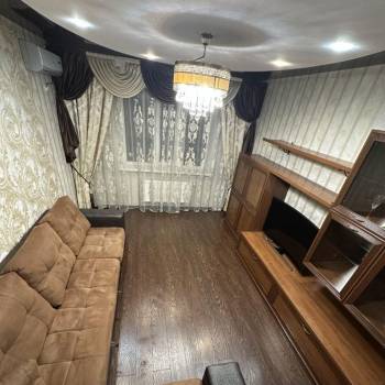 Продается 2-х комнатная квартира, 63,6 м²