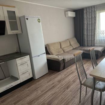 Сдается 2-х комнатная квартира, 64 м²