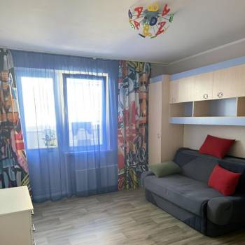 Сдается 2-х комнатная квартира, 64 м²