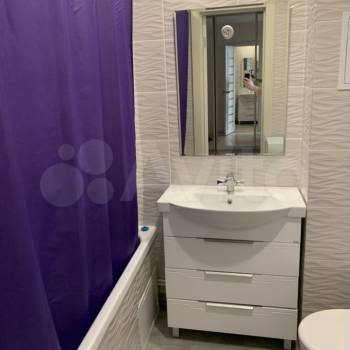 Продается 1-комнатная квартира, 38 м²