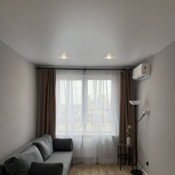 Сдается 1-комнатная квартира, 37 м²