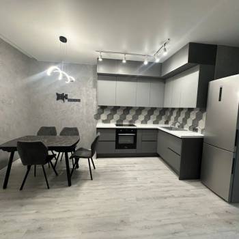 Сдается 2-х комнатная квартира, 67 м²