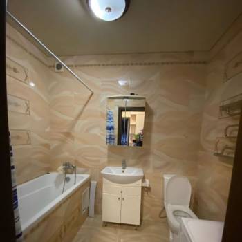 Продается 1-комнатная квартира, 43 м²