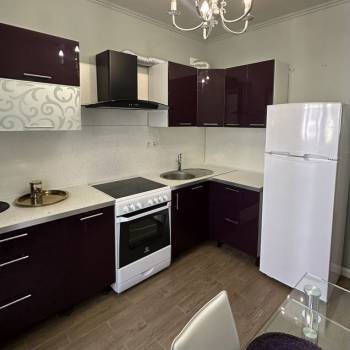 Сдается 1-комнатная квартира, 40 м²