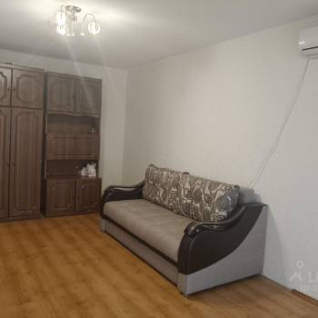 Сдается 1-комнатная квартира, 40 м²
