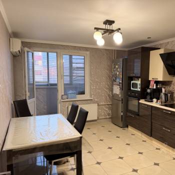 Продается 2-х комнатная квартира, 65 м²