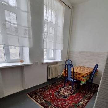 Сдается Многокомнатная квартира, 100 м²