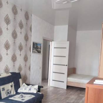 Сдается 1-комнатная квартира, 40 м²