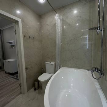 Сдается 1-комнатная квартира, 43 м²