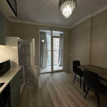 Сдается 1-комнатная квартира, 43 м²