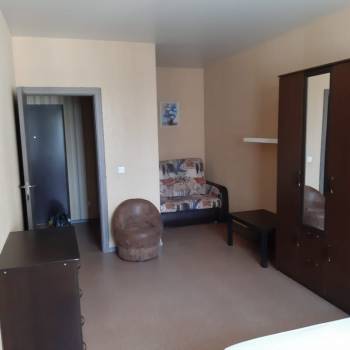 Сдается 1-комнатная квартира, 38 м²