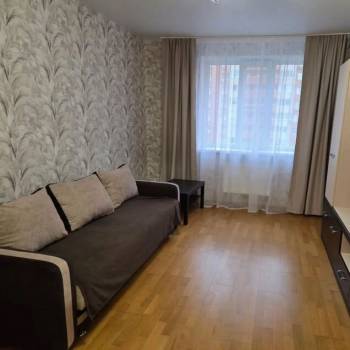 Сдается 2-х комнатная квартира, 64 м²