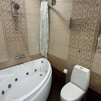 Сдается Многокомнатная квартира, 90 м²