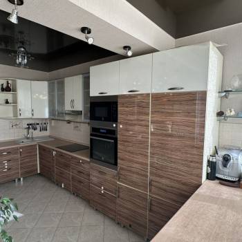 Сдается Многокомнатная квартира, 90 м²