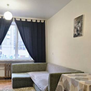 Продается 1-комнатная квартира, 18 м²